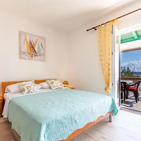 Mare-more W Balcony And Front And View * Zadar