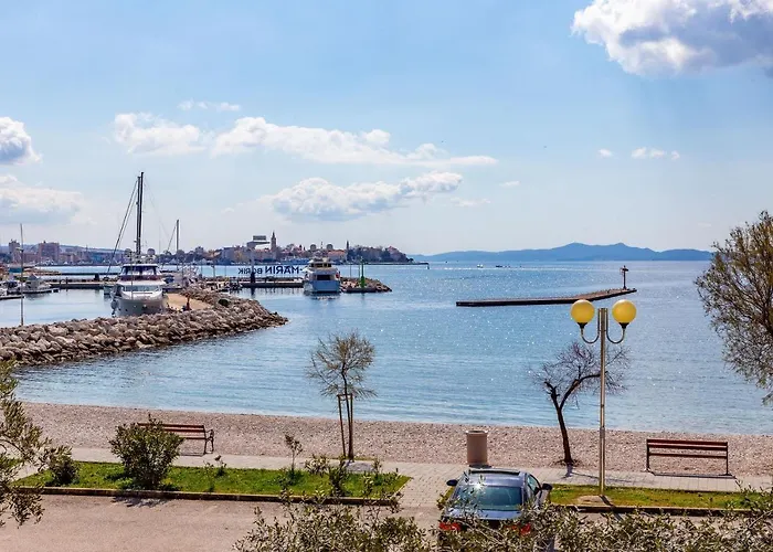 Appartement Mare-more W Balcony And Front And View Zadar